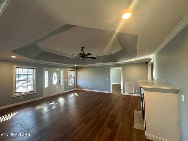 5561 Nashville Hwy, Baxter, TN 38544