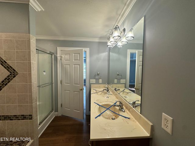 5561 Nashville Hwy, Baxter, TN 38544