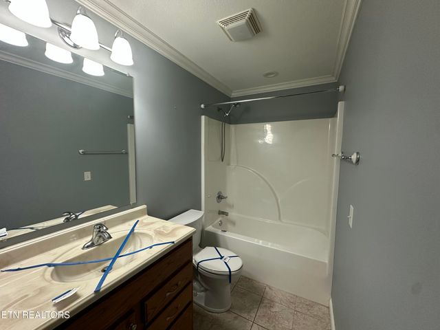 5561 Nashville Hwy, Baxter, TN 38544