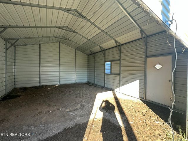 5561 Nashville Hwy, Baxter, TN 38544