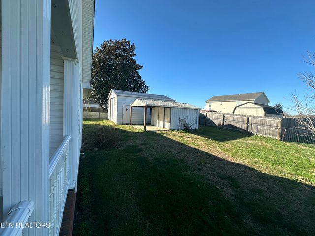 5561 Nashville Hwy, Baxter, TN 38544