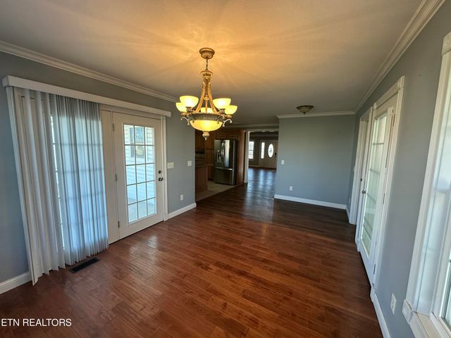 5561 Nashville Hwy, Baxter, TN 38544