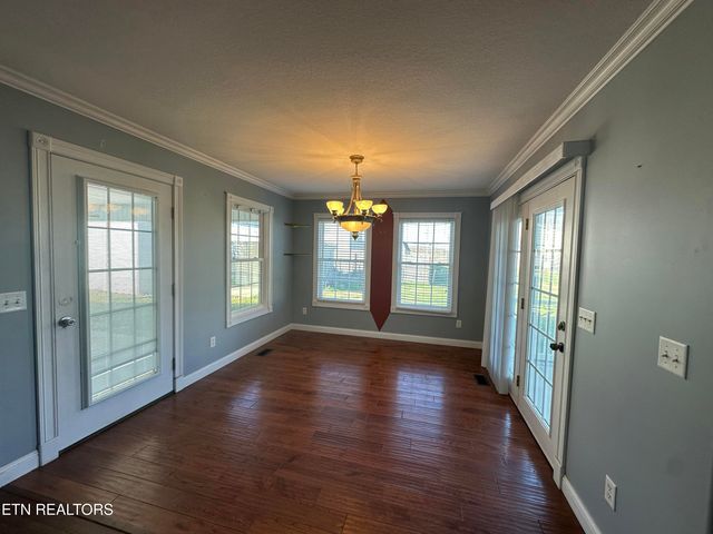 5561 Nashville Hwy, Baxter, TN 38544