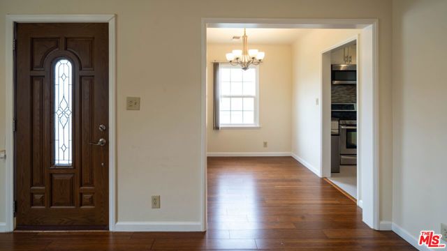 2944 Mayfield Avenue, La Crescenta, CA 91214