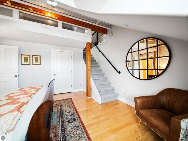 800 Cottageview Drive # 403, Traverse City, MI 49684