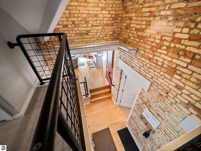 800 Cottageview Drive # 403, Traverse City, MI 49684