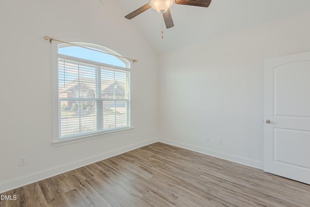 194 Dunvegan Lane, Burlington, NC 27215