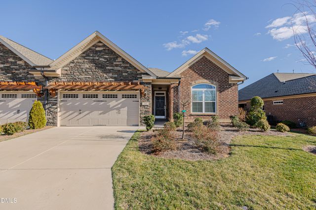 194 Dunvegan Lane, Burlington, NC 27215