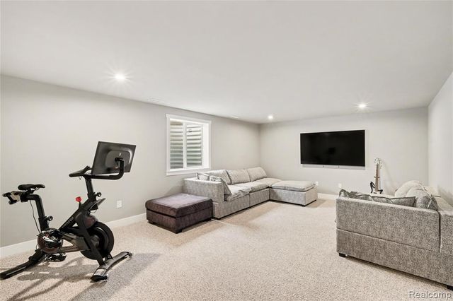 7095 Primrose Lane, Grand Blanc, MI 48439