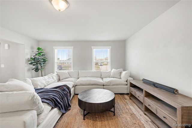 7095 Primrose Lane, Grand Blanc, MI 48439