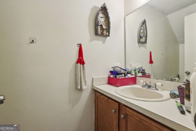 1331 N Hampton Road, Alpharetta, GA 30009