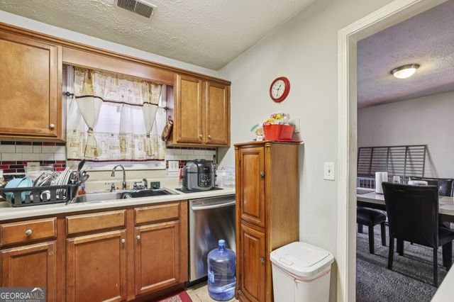 1331 N Hampton Road, Alpharetta, GA 30009