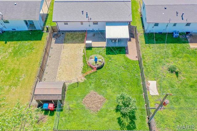 1865 Violet Drive, Florissant, MO 63031