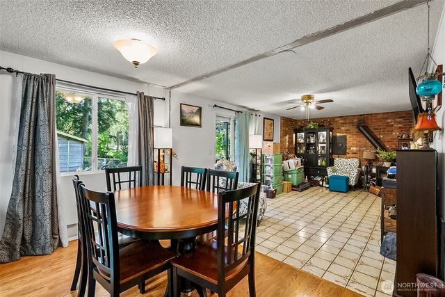 19761 NE 156th, Woodinville, WA 98077