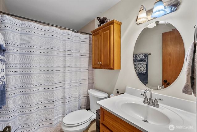 19761 NE 156th, Woodinville, WA 98077