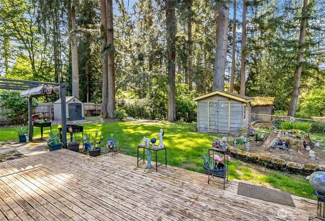 19761 NE 156th, Woodinville, WA 98077
