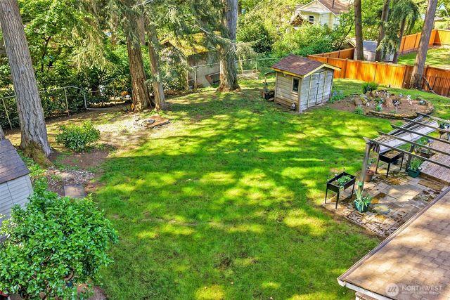 19761 NE 156th, Woodinville, WA 98077