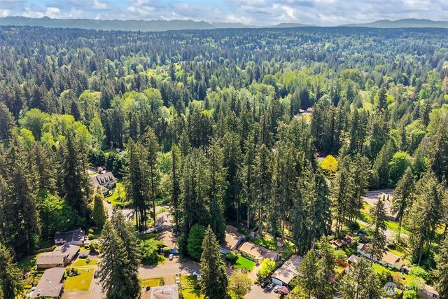 19761 NE 156th, Woodinville, WA 98077