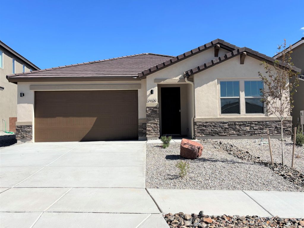 3230 Matador Street SE, Rio Rancho, NM 87144
