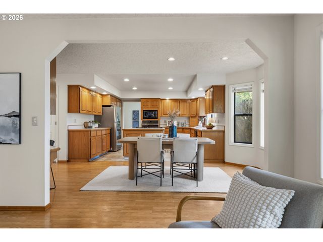 2216 Se 130TH Ave, Vancouver, WA 98683