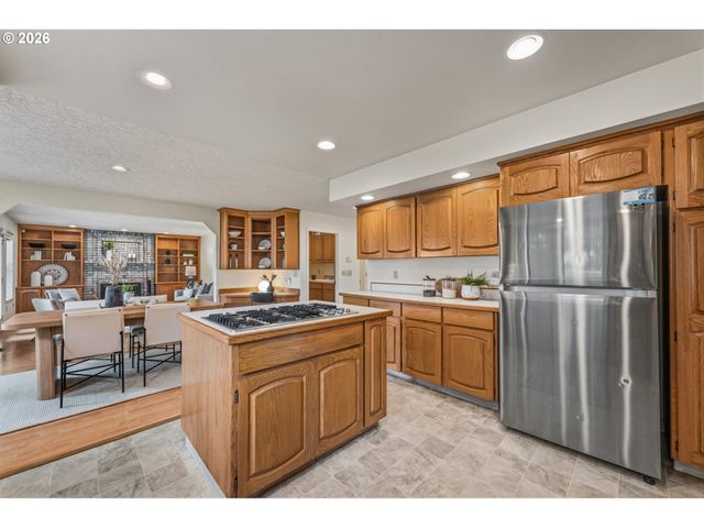 2216 Se 130TH Ave, Vancouver, WA 98683
