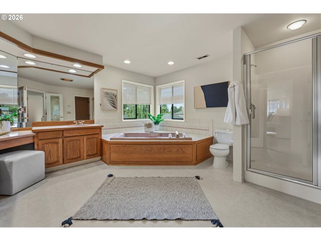 2216 Se 130TH Ave, Vancouver, WA 98683