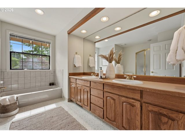2216 Se 130TH Ave, Vancouver, WA 98683