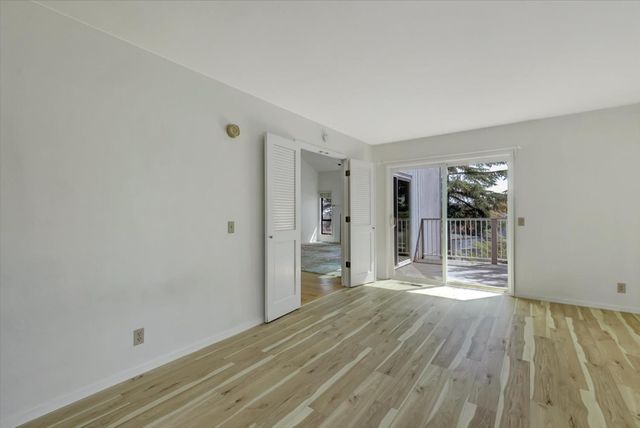 233 Woodside Ct, Grass Valley, CA 95945