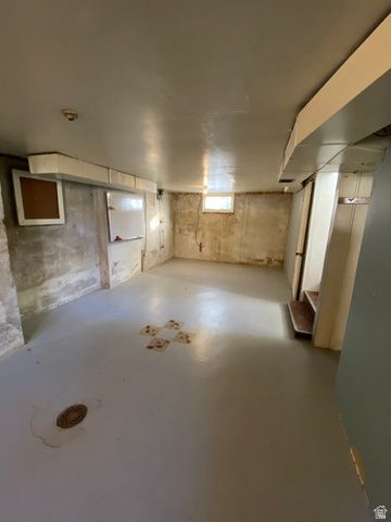 3305 QUINCY AVE, Ogden, UT 84403