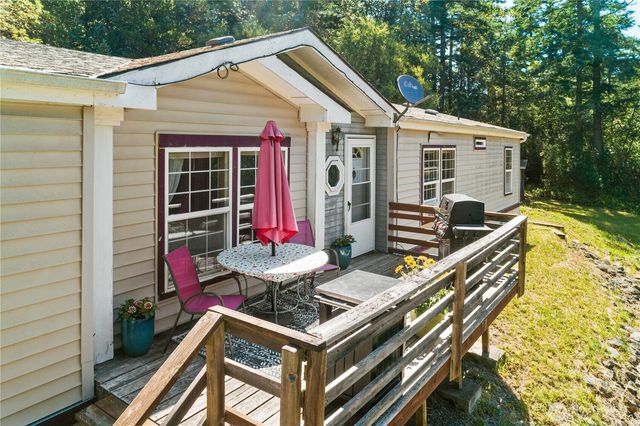 301 Salmonberry Lane, Friday Harbor, WA 98250