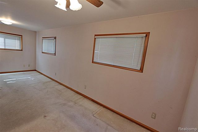 6964 Norborne Avenue, Dearborn Heights, MI 48127