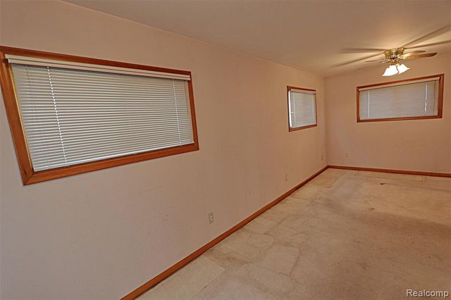 6964 Norborne Avenue, Dearborn Heights, MI 48127