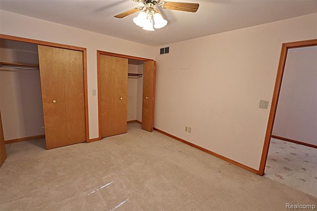 6964 Norborne Avenue, Dearborn Heights, MI 48127