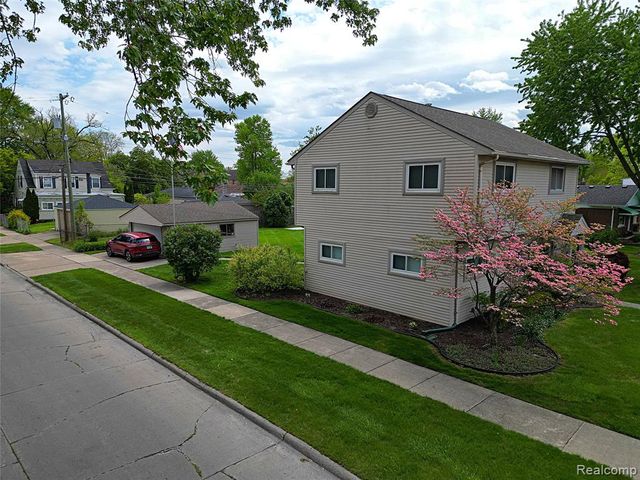 6964 Norborne Avenue, Dearborn Heights, MI 48127