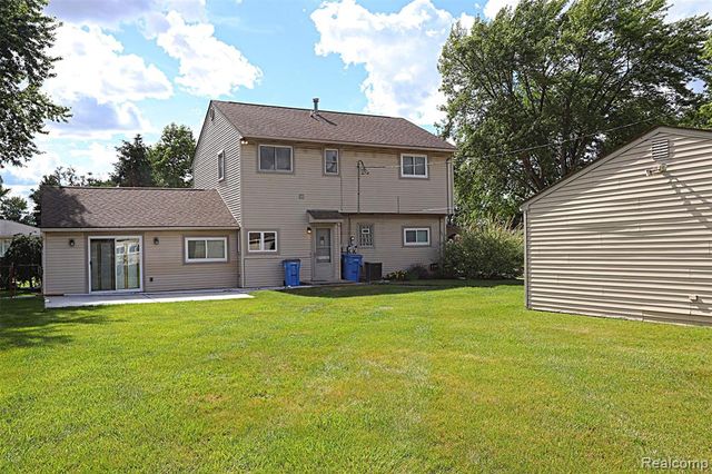 6964 Norborne Avenue, Dearborn Heights, MI 48127