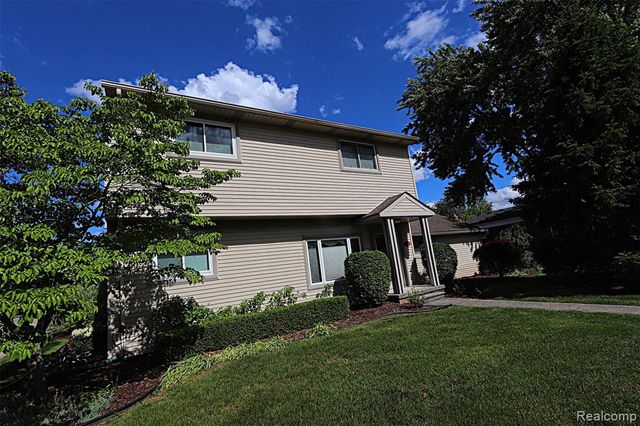 6964 Norborne Avenue, Dearborn Heights, MI 48127