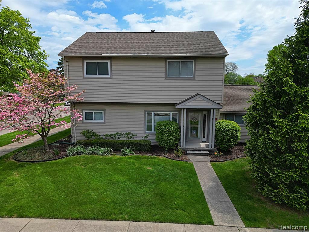 6964 Norborne Avenue, Dearborn Heights, MI 48127