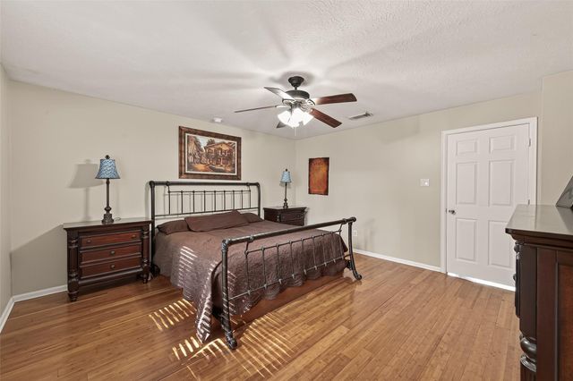 15214 River Park Drive, Houston, TX 77070