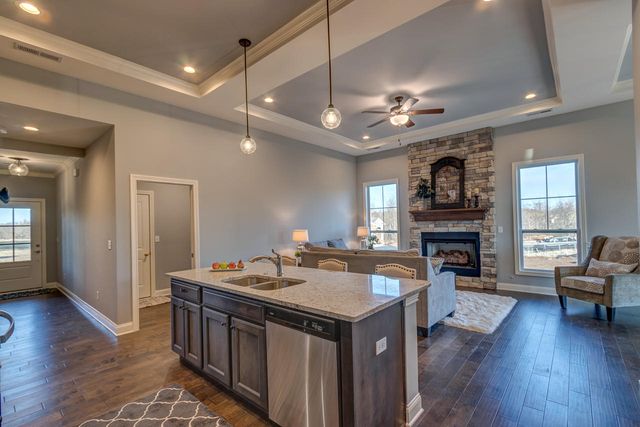 100 Hickory Grove Court, Georgetown, KY 40324