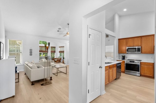 36 Bear Creek Loop, Murrells Inlet, SC 29576