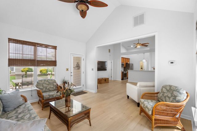 36 Bear Creek Loop, Murrells Inlet, SC 29576