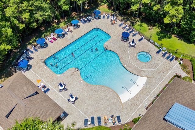 36 Bear Creek Loop, Murrells Inlet, SC 29576