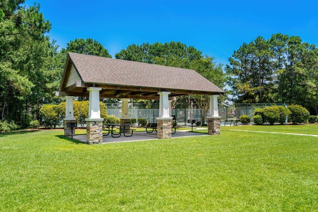 36 Bear Creek Loop, Murrells Inlet, SC 29576