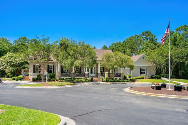 36 Bear Creek Loop, Murrells Inlet, SC 29576