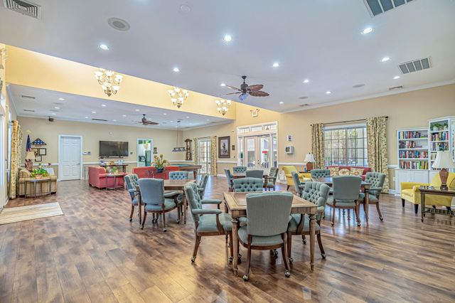 36 Bear Creek Loop, Murrells Inlet, SC 29576