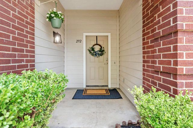 292 Spruce DR, Kyle, TX 78640