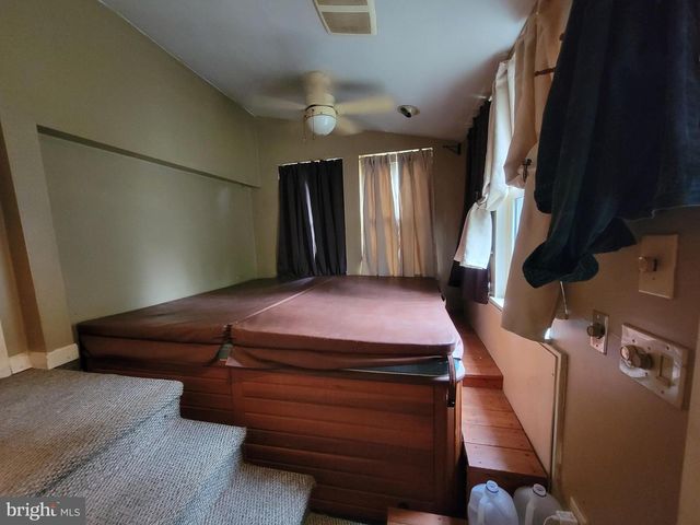 2 HIGHLAND, Quakertown, PA 18951