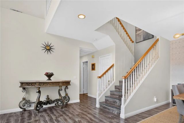 1355 Canterbury, Fullerton, CA 92831