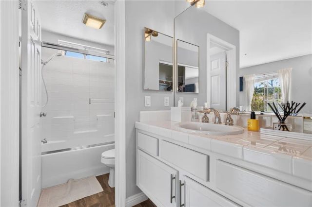 1355 Canterbury, Fullerton, CA 92831