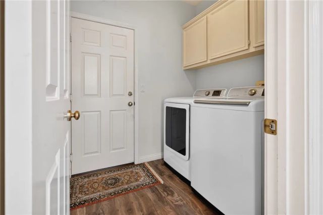1355 Canterbury, Fullerton, CA 92831